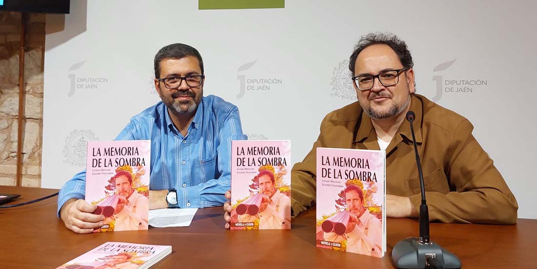 Presentada «La memoria de la sombra», una obra híbrida entre la literatura y el cine escrita por Luisje Moyano y Juande Valverde