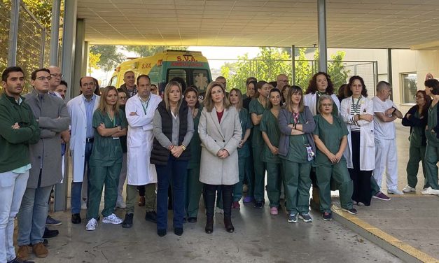 Profesionales sanitarios de Jaén rechazan la agresión a dos médicas