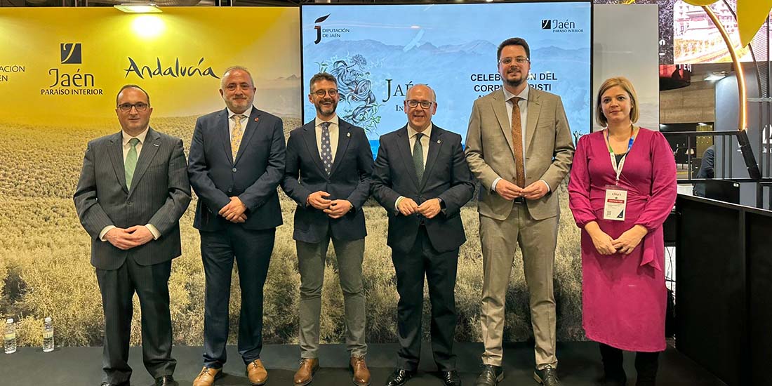 FITUR | Los visitantes del pabellón de Andalucía en FITUR conocen el Corpus Christi de Villacarrillo