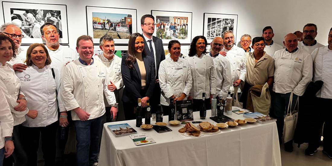 Diputación promociona los AOVE Jaén Selección entre más de 130 chefs participantes en la Asamblea Autonómica EuroToques